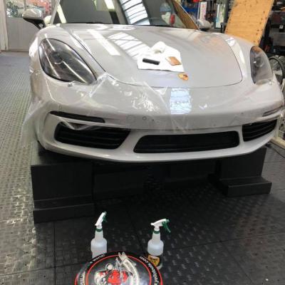 Lackschutz Porsche Front in Arbeit